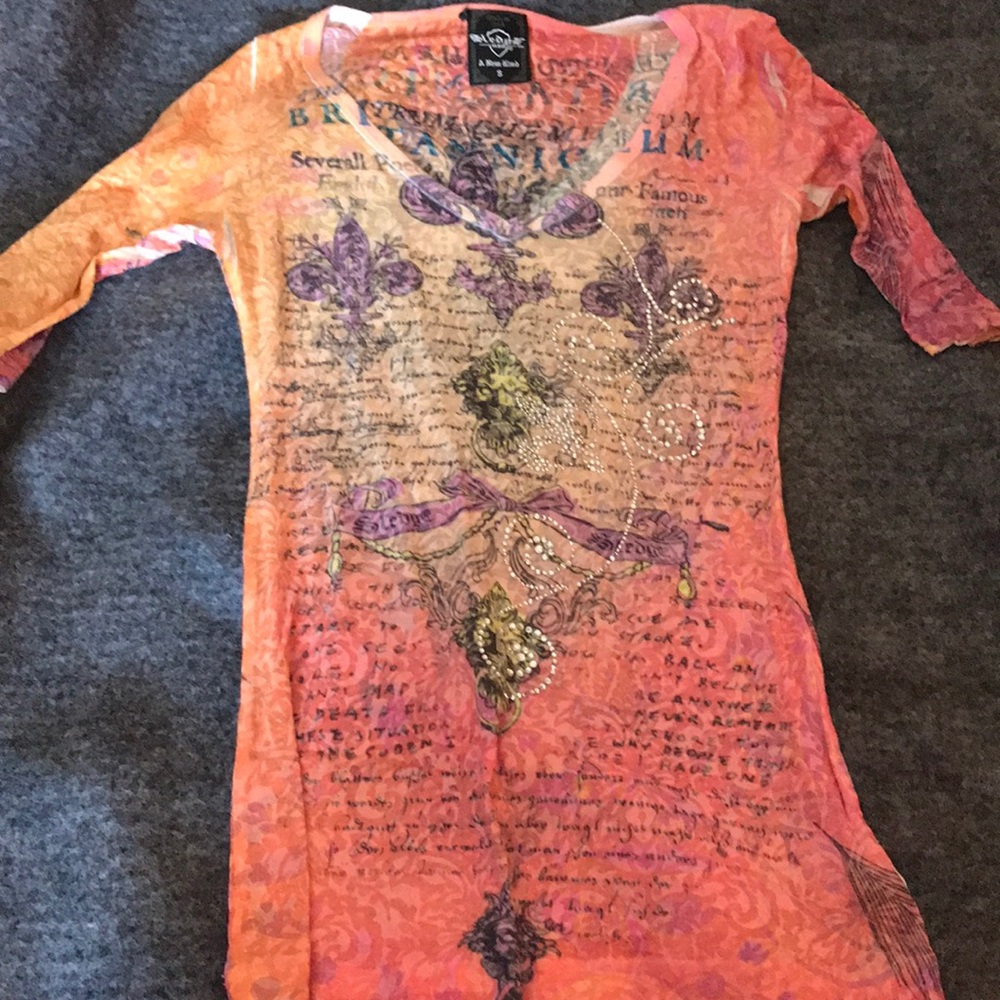 T-shirt